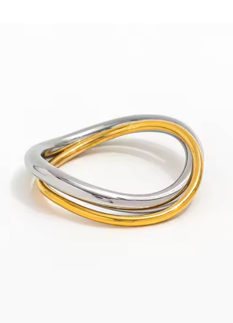 two tone ring hk, gold silver ring hong kong, stacking ring for women, minimalist jewelry hk, double band ring hk, mixed metal ring hong kong, everyday ring for her, gift ring hk