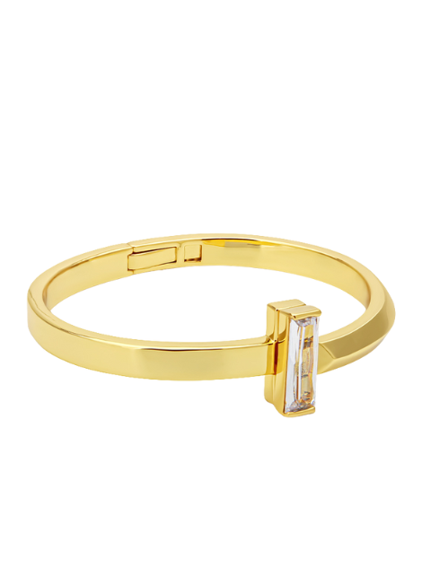 Tillie Clasp Bangle in 18K gold plating blends simplicity and elegance—perfect for stacking or solo wear by modern women in Hong Kong.