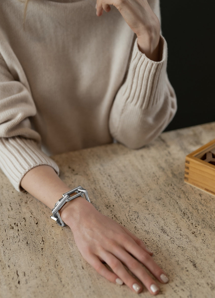 Bracelet | Relier | Medium | Sterling Plated