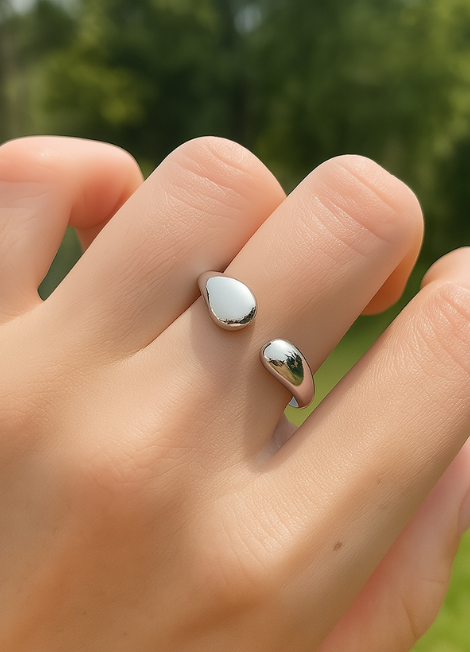 silver open ring hk, adjustable ring hong kong, olivia ring hk, minimalist ring for women hk, silver plated ring hk, everyday ring hong kong, gift for her hk