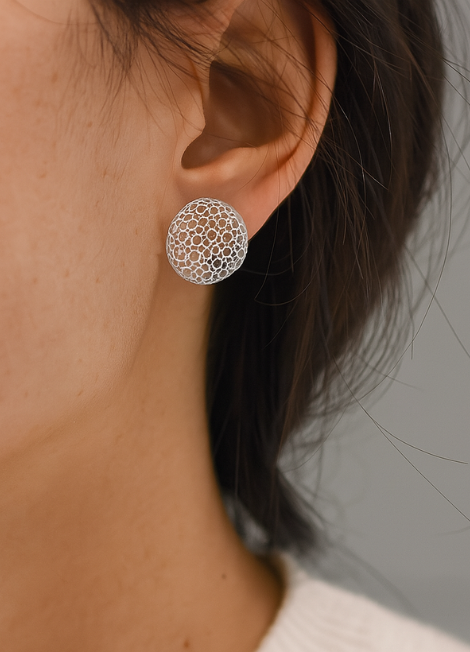Veda Mini Hollow Earrings – Silver Plated Minimalist Earrings for Women in Hong Kong