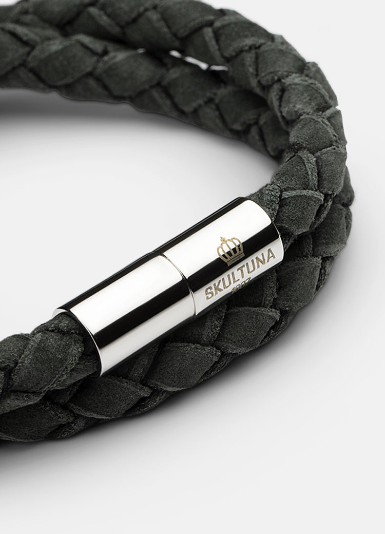 Suede Bracelet | Dark Green - STOCKHOLM suede-bracelet-skultuna1607-skultuna-sweden-stockholm-shop-hongkong-italian-leather-original-mens-bracelet-mensaccessories-brass-18karatgold-plated