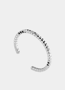 The Enzo Silver Plated Bangle is a modern classic, combining sleek simplicity with timeless shine