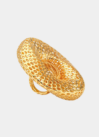 Bold and sculptural, the Stella Hollow Ring in 18K gold plating is the perfect modern statement piece for fashion-forward women in Hong Kong.