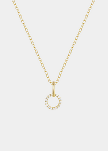  A timeless, elegant touch loved by women in Hong Kong.