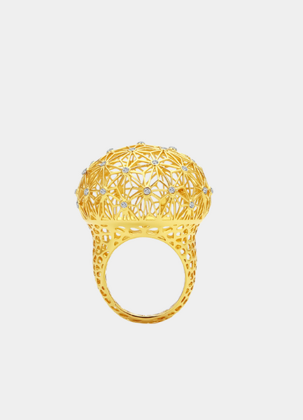 Claire Hollow Zirconia Ring—elegant, modern, and 18K gold plated. A dazzling everyday piece or gift for her in Hong Kong. Lightweight and timeless style.