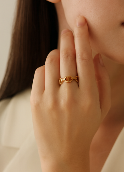 two tone ring hk, silver gold ring hong kong, cynthia ring, stackable rings hk, minimalist jewelry hk, gift for her hong kong, the sockist jewelry, elegant rings hk
