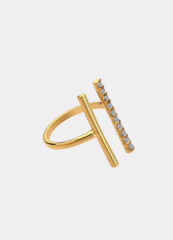 zirconia bar ring hk, gold ring hong kong, hariette ring hk, 18k gold plated ring for women, minimalist jewelry hk, stackable ring hk, elegant gold ring hong kong, gift for her hk
