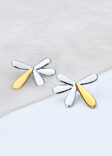 Lillian Petal Earrings in a chic two-tone finish. Delicate floral curves meet modern contrast—perfect for effortless elegance in Hong Kong.