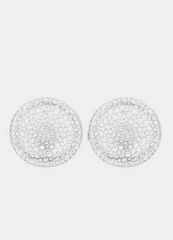 Make a bold statement with Iza Hollow Bold Earrings in sleek silver plating—perfect for everyday wear or special nights out in Hong Kong.