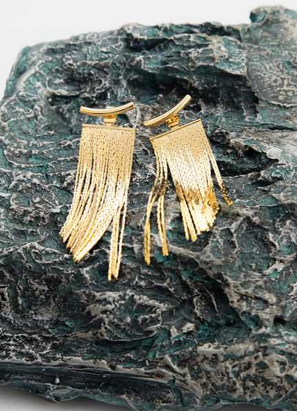 Malina-bymalina-earrings-midnight-radiance-new-year-mega-statement-oak_ash-jewellery-smycken-sweden-hongkong-shop-stockholm-3micron-apm-monaco-carolinesvedbom-oakandash-vouge-byjolima