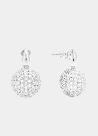 Crafted with a lightweight hollow design and finished in sleek silver plating