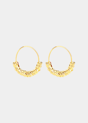 Nancy Nugget hoops in radiant 18K gold plating—bold yet timeless. Perfect for elevating any look, from casual days to elegant nights in Hong Kong.