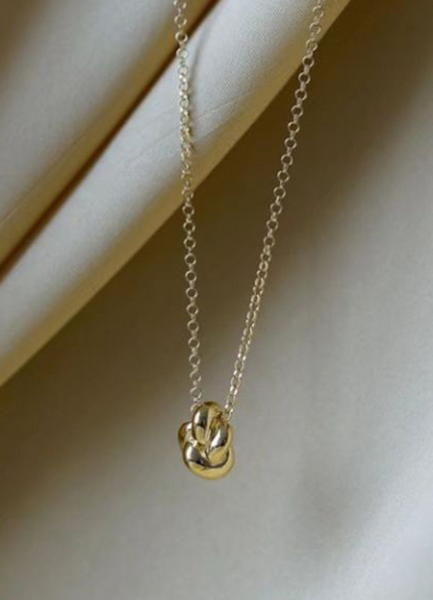 Necklace | Knot Pendant | 18K Gold Plated