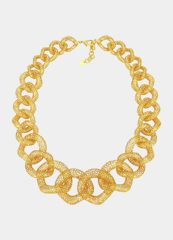 Its modern design makes it perfect for layering with other chains or wearing solo as a statement piece. Lightweight and versatile, the Ida necklace is the ultimate accessory for everyday elegance or evening sophistication.