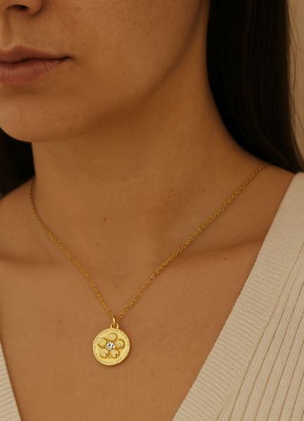 Necklace | Fia | Flower | 18K Gold Plated