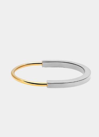 A versatile bracelet that represents strength, love, and connection — ideal for gifting or as a personal keepsake.