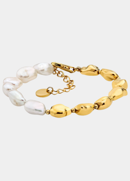 Pearl-Nugget-Bracelet-mega-statement-oak_ash-jewellery-smycken-sweden-hongkong-shop-stockholm-3micron-apm-monaco-carolinesvedbom-oakandash-vouge-byjolima-18karatgoldplated