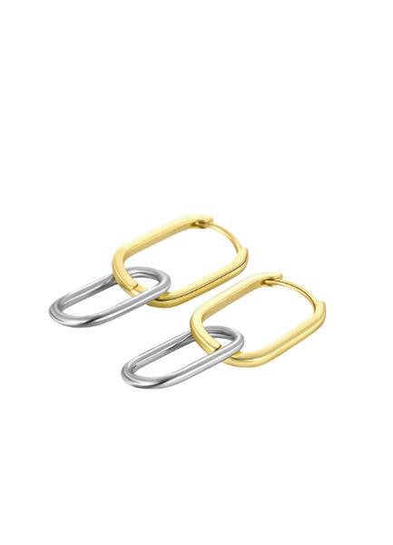 Pendant Two-Tone Huggies in 925 sterling silver & 18K gold plating. A sleek, modern twist on everyday earrings—versatile, stylish & perfect for Hong Kong.