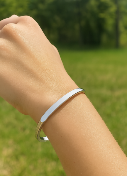 Signet Streamline Bangle – Silver Plated Stainless Steel | Sleek Modern Bracelet for Women in Hong Kong

