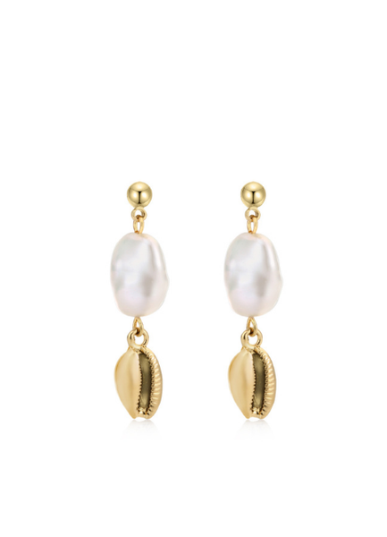 lola-pearl-earrings-oak_ash-jewellery-smycken-sweden-hongkong-shop-stockholm-3micron-apm-monaco-carolinesvedbom-oakandash-vouge-18karatgoldplated-122