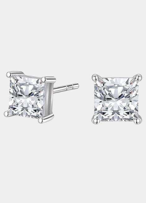 Classic square cut zirconia stud earrings in 925 sterling silver – timeless sparkle with refined elegance


