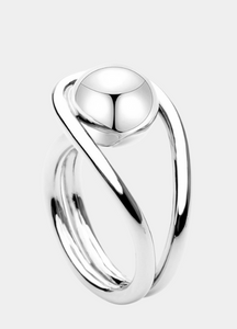 oakandash-oakandluna-tarnishfree-18karat-golplated-fashion-jewellry-sweden-hongkong-gym-proof-waterproof-sterlingsilver-stockholshop-celeste-magic-space-friendshipring