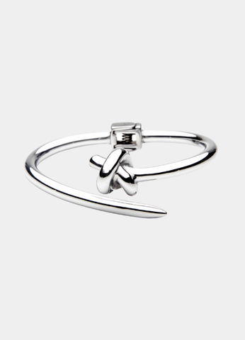 single-knot-bangle-oak_ash-jewellery-smycken-sweden-hongkong-shop-stockholm-3micron-apm-monaco-carolinesvedbom-oakandash-vouge-18karatgoldplated.128