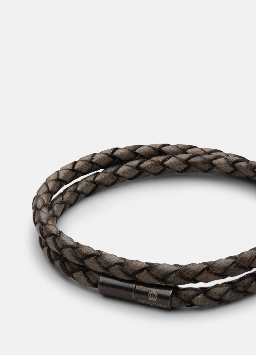 Leather Bracelet | The Stealth Bracelet | Graphite - STOCKHOLM 