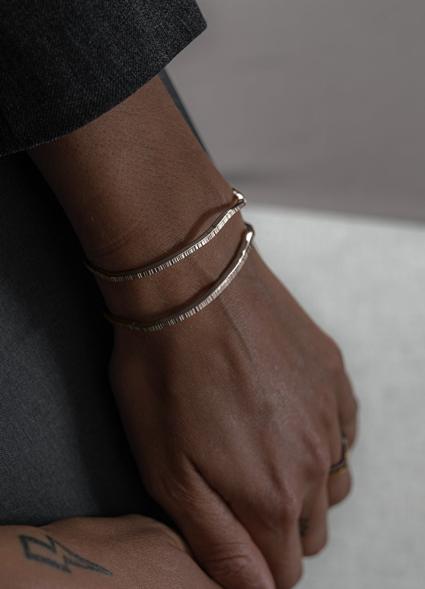 Bangle | Chêne  | Raw Cuff   | Polished Steel - STOCKHOLM 