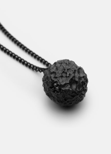 Necklace | Opaque Objects | Titanium Black