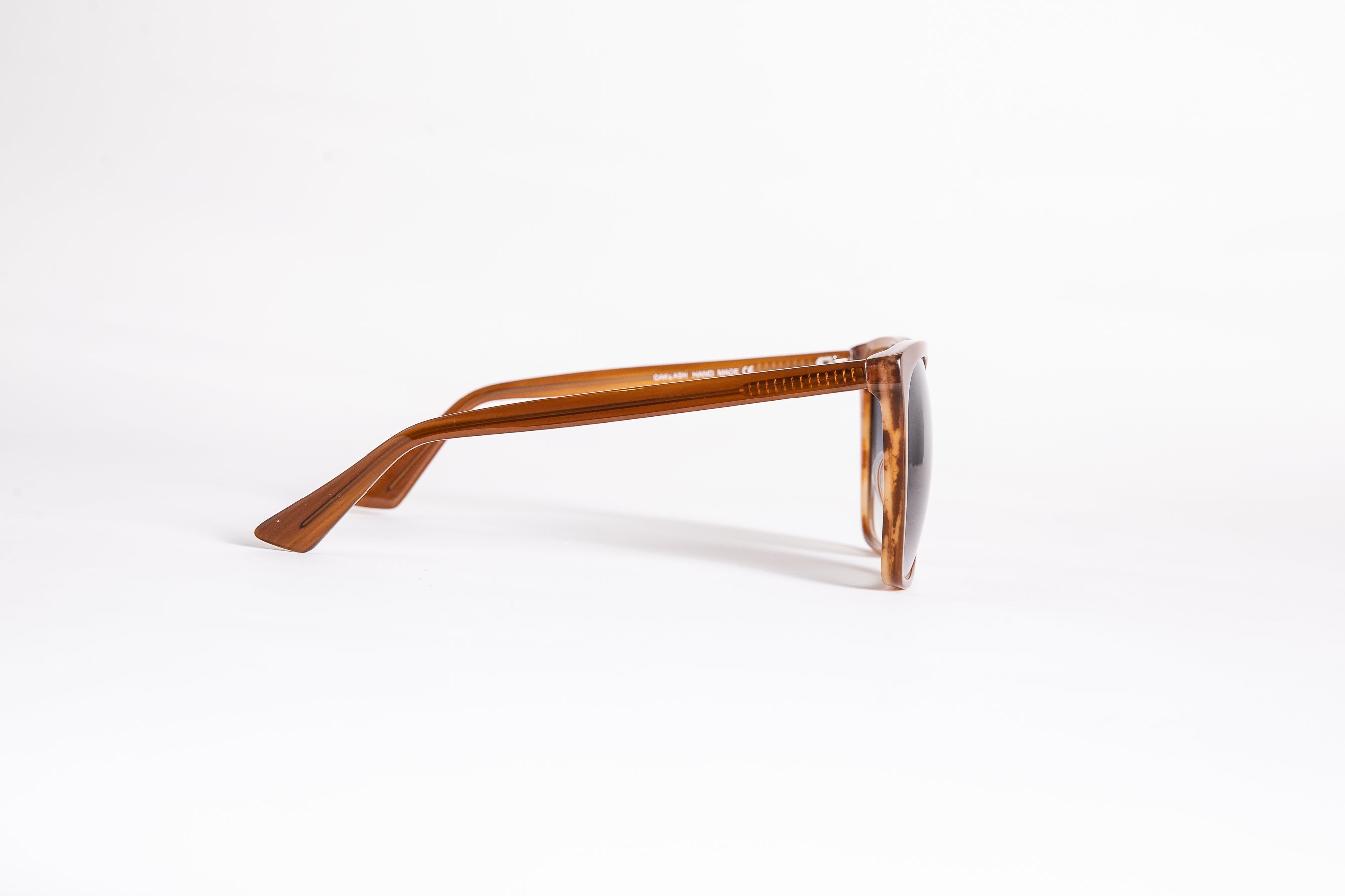 Sunglasses | FLANEUR | Brown