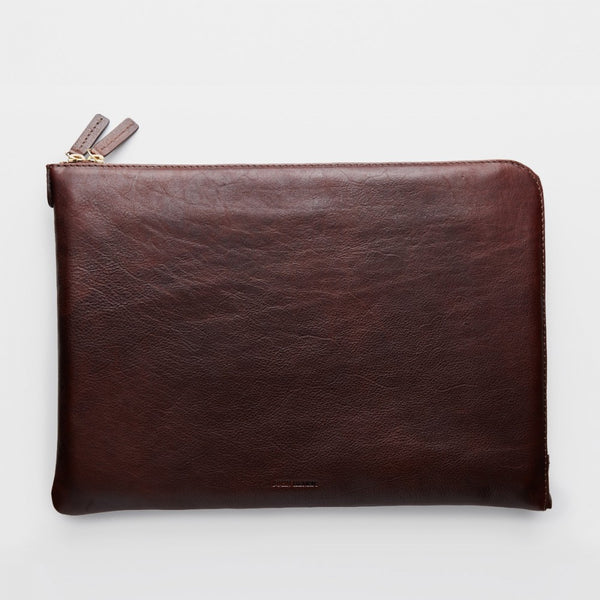 Laptop Sleeve | Febe | Chestnut Leather - STOCKHOLM 