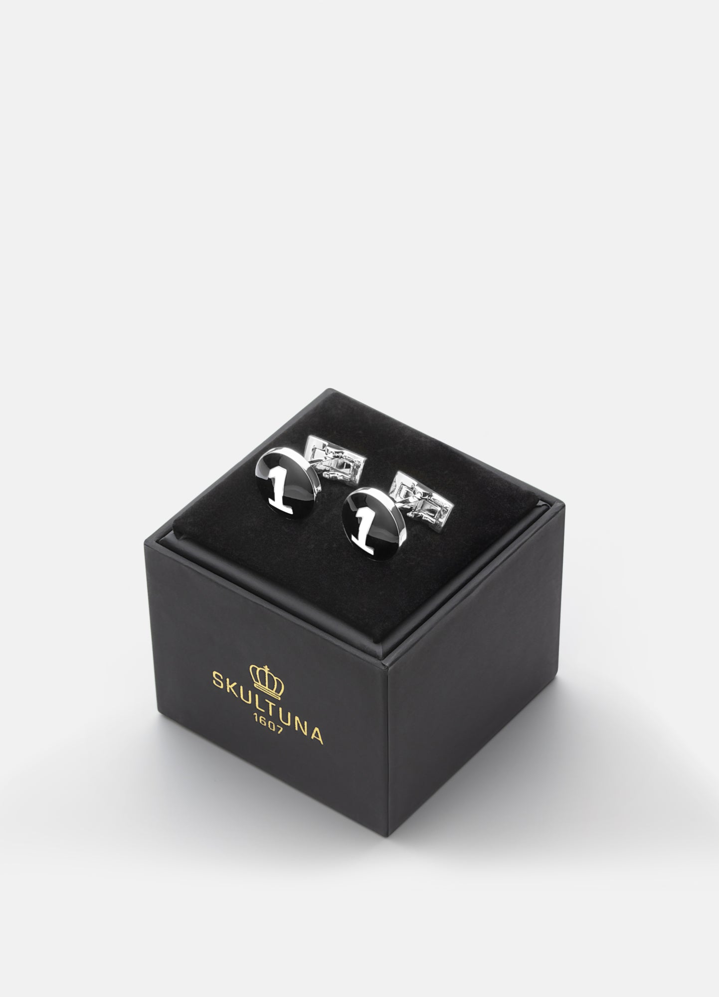 Cufflinks | The Racer | Silver | Black & White - STOCKHOLM 