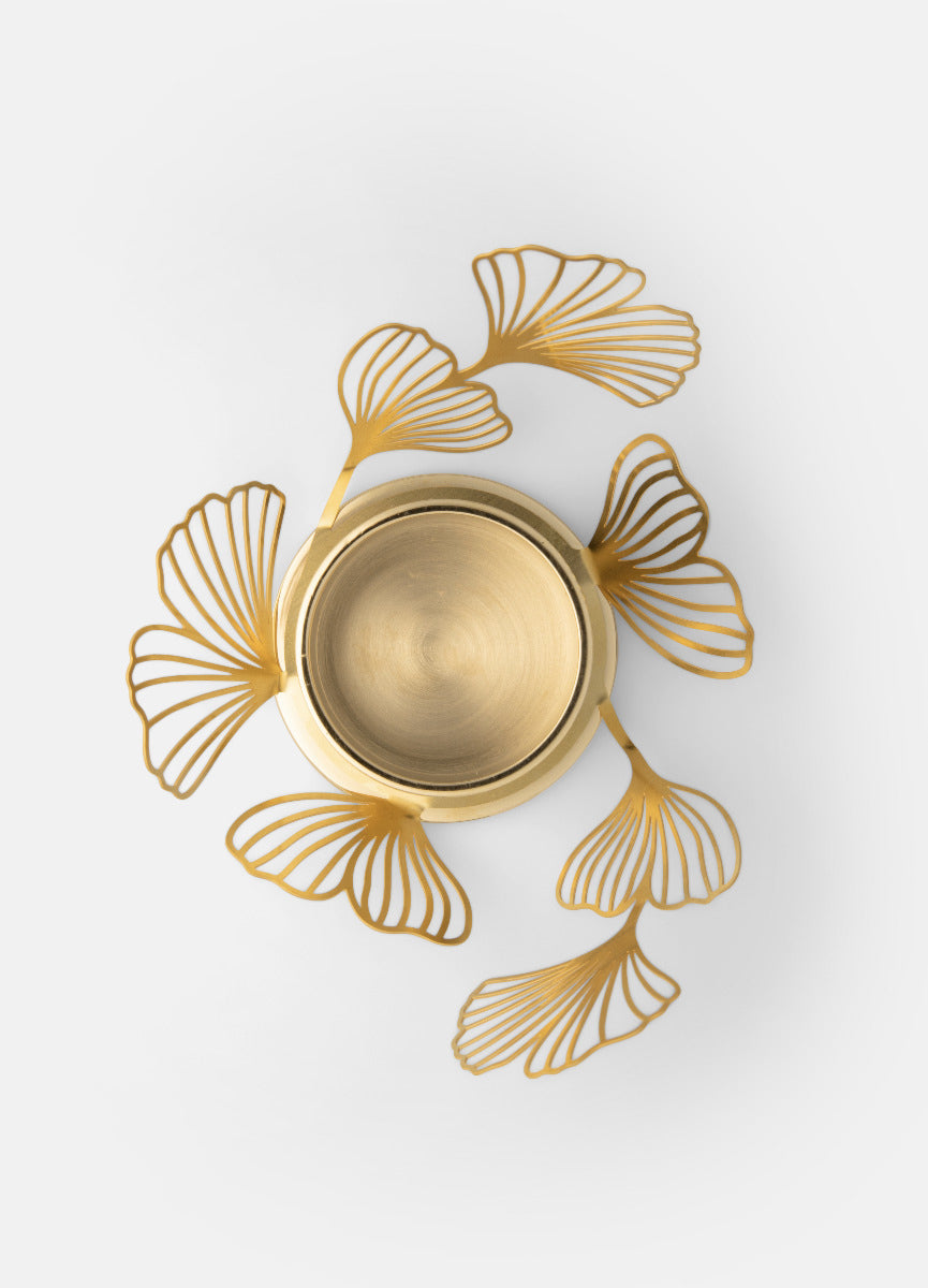 Candleholder | Brass BK.FLWR  | Tealight | Bernadotte & Kylberg