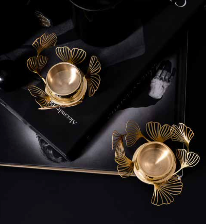 Candleholder | Brass BK.FLWR  | Tealight | Bernadotte & Kylberg